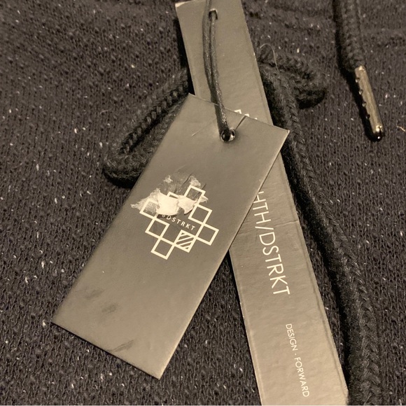 NEW! 8IGHTH DSTRKT Black Hoodie Shirt Size XL Worn Torn Look style. - Picture 2 of 9